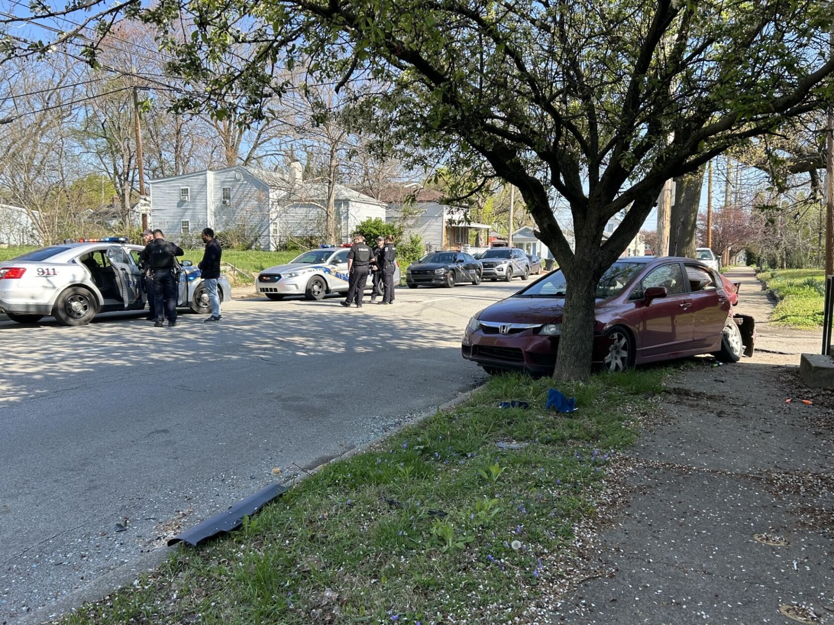 LMPD CRASH 4.jpg